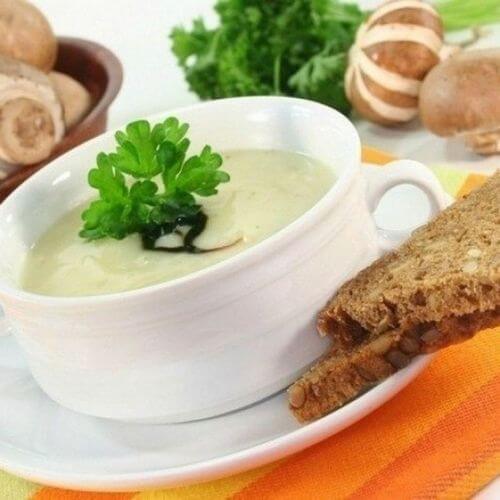 Суп с сыром и грибами